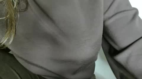 Bella online show from March 13, 2026, 5:41 pm