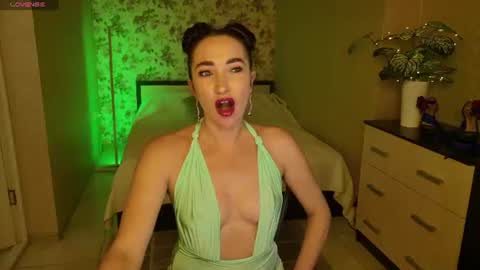 Snapshot of anne_karma chatting on June 26, 2026, 10:47 pm anne_karma online show from June 26, 2026, 10:47 pm