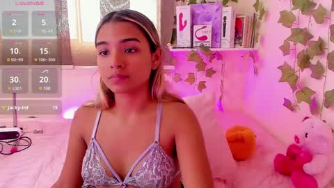 Anne online show from February 22, 2025, 8:53 pm