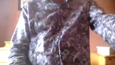 Snapshot of annecharlie chatting on June 18, 2026, 9:09 am annecharlie online show from June 18, 2026, 9:09 am