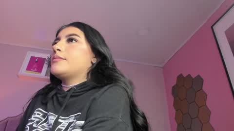 Anne  online show from January 8, 2025, 12:38 am
