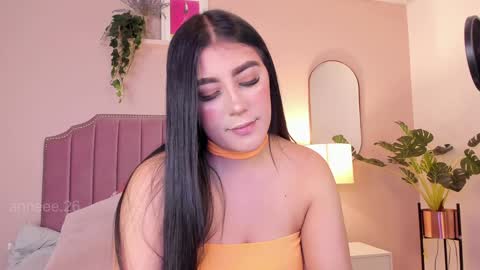 Anne  online show from February 7, 2025, 1:11 pm