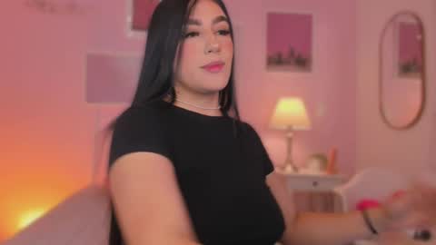Anne  online show from February 26, 2025, 12:36 pm