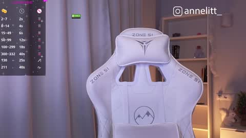 annelitt online show from December 21, 2024, 8:43 pm