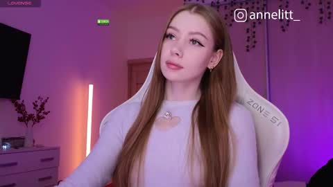 annelitt online show from December 22, 2025, 8:28 pm