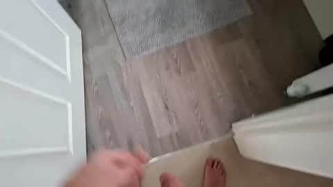 Snapshot of annesfeet chatting on December 17, 2024, 2:11 pm Annesfeet online show from December 17, 2024, 2:11 pm