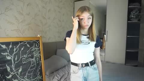 Eva online show from October 23, 2025, 4:39 pm