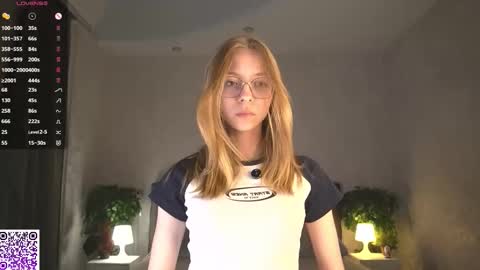 Eva online show from November 12, 2025, 5:02 pm