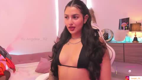 Snapshot of anngel_1 chatting on February 19, 2026, 4:25 pm Angel online show from February 19, 2026, 4:25 pm