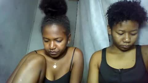 annick98 online show from February 10, 2026, 10:52 am