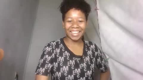 annick98 online show from February 27, 2026, 9:09 am