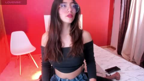Annie online show from July 23, 2026, 7:34 pm