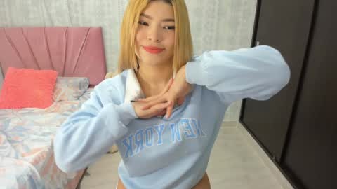 annie online show from February 5, 2025, 4:59 am