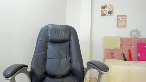 Anna online show from December 30, 2024, 7:53 pm