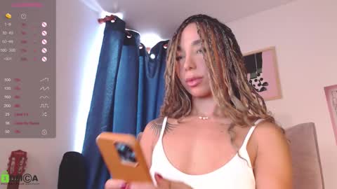 Annie online show from October 21, 2025, 1:56 pm