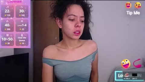 annie_rosse1017 online show from September 19, 2025, 9:54 am