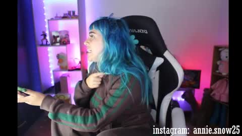 JEANNE no olvides seguirme dont forget follow me  uu online show from December 17, 2024, 2:01 am