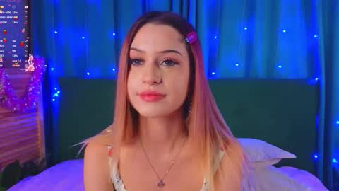 annie online show from December 4, 2025, 9:23 pm