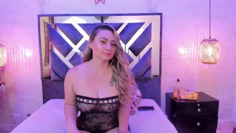 annie_vega17 online show from March 19, 2026, 1:15 pm