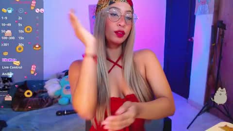 AnnieBlu3 online show from March 13, 2026, 9:16 am