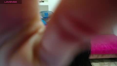 Anniee online show from January 4, 2025, 2:46 pm