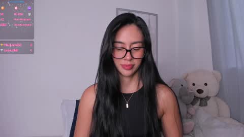 Annie  online show from January 23, 2025, 10:44 pm