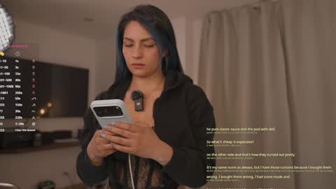 Annie FREE TRIAL IN BIO online show from February 19, 2026, 3:02 am