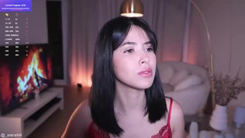 Snapshot of anniehillofficial_ chatting on September 14, 2025, 9:03 pm anniehillofficial_ online show from September 14, 2025, 9:03 pm