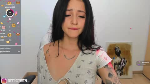 Annie online show from December 5, 2024, 3:04 am