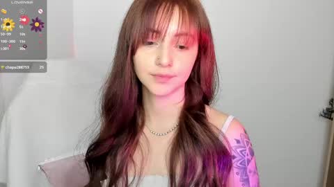 Annie online show from March 1, 2025, 3:21 am