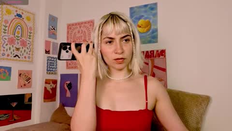 annietinky online show from January 11, 2026, 3:11 am