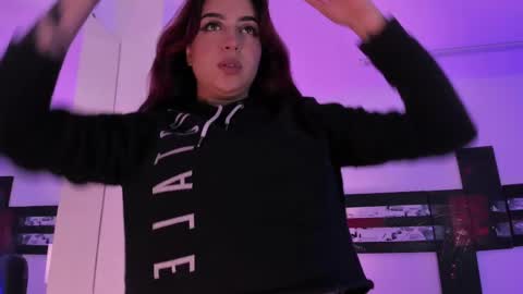 Annika online show from February 19, 2025, 6:43 pm