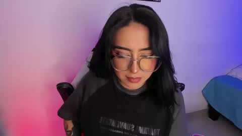 Annika online show from September 16, 2025, 4:24 am