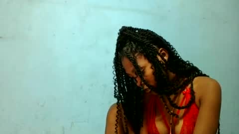 annistella online show from July 1, 2026, 6:07 pm