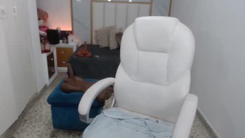 anna online show from January 1, 2025, 5:11 pm