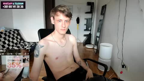 Snapshot of annonimsick chatting on June 3, 2026, 2:33 pm online show from June 3, 2026, 2:33 pm