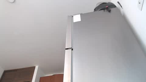 anntonella_squirt online show from September 10, 2025, 12:27 pm