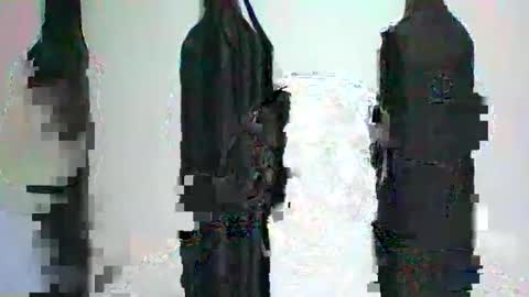 lion kennedy independent model moderator online show from October 15, 2025, 4:56 am