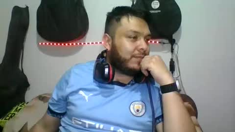 lion kennedy independent model moderator online show from October 31, 2025, 9:54 am