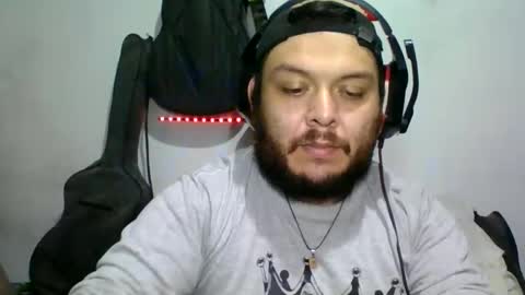 lion kennedy independent model moderator online show from February 4, 2026, 1:33 am