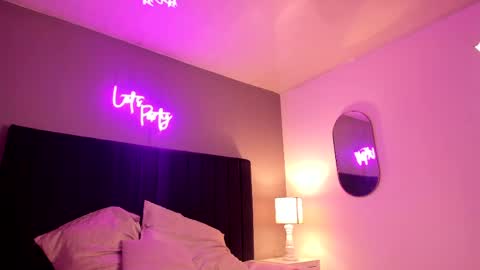 ANNY online show from March 28, 2026, 11:43 am