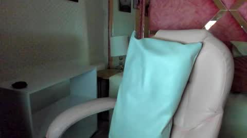 Snapshot of anny_bridge chatting on November 6, 2025, 9:26 pm Anny bridge online show from November 6, 2025, 9:26 pm