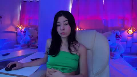 Snapshot of anny_bridge chatting on December 2, 2025, 2:23 pm Anny bridge online show from December 2, 2025, 2:23 pm