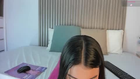 Snapshot of anny_cute01 chatting on May 2, 2026, 10:26 pm Anny online show from May 2, 2026, 10:26 pm