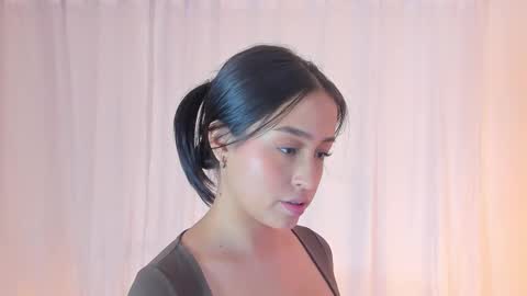 Snapshot of anny_jones77 chatting on December 20, 2025, 6:59 pm Anny online show from December 20, 2025, 6:59 pm