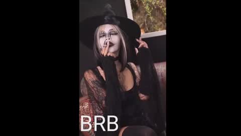 Snapshot of anny_kiitty_ chatting on February 3, 2026, 3:37 am Anny online show from February 3, 2026, 3:37 am