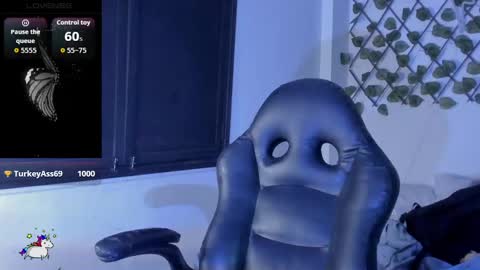 Snapshot of anny_kiitty_ chatting on February 26, 2026, 5:39 am Anny online show from February 26, 2026, 5:39 am