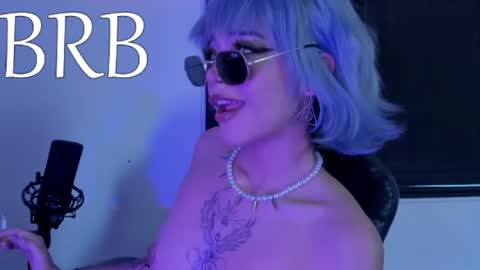 Anny online show from April 23, 2026, 4:03 am