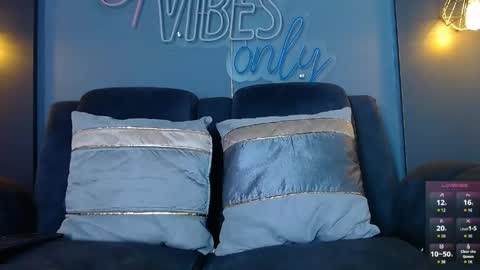 anny_loves online show from May 19, 2026, 5:30 pm