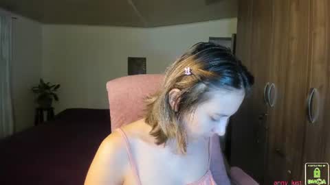 Snapshot of anny_lust chatting on July 23, 2026, 4:05 pm Issabela online show from July 23, 2026, 4:05 pm